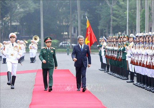 Malaysischer Verteidigungsminister besucht Vietnam - ảnh 1