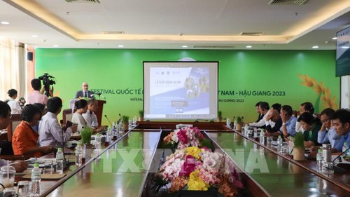 Start des Projektes “Umwandlung der intelligenten und nachhaltigen ökologischen Landwirtschaftssysteme“ - ảnh 1