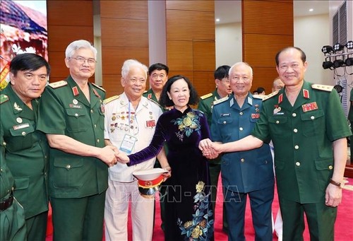 Ehemalige Dien Bien Phu-Soldaten leisten Beiträge zum Aufbau des Landes - ảnh 1