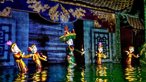 ແນະ​ນຳ​ກ່ຽວ​ກັບ​ສິ​ລະ​ປະ​ຟ້​ອນ​ຕຸກ​ກະ​ຕາ​ນ້ຳ​ຂອງ ຫວຽດ​ນາມ - ảnh 1