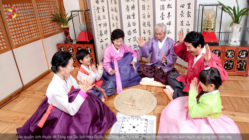 Hanbok, the traditional costume of Koreans - ảnh 2