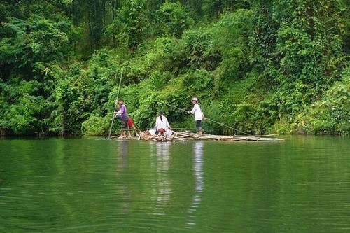 Vistan el Parque Nacional de Pu Mat en la provincia de Nghe An - ảnh 2