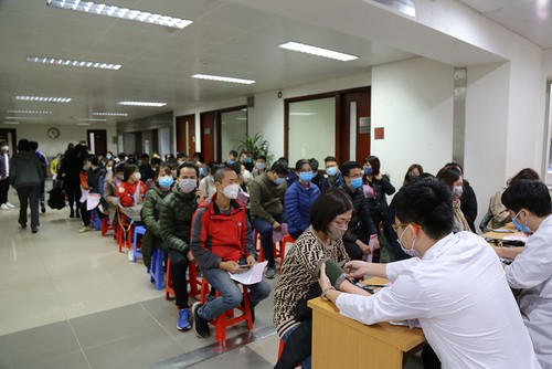 Donación de sangre evidencia la bondad humana en medio del brote del Covid-19   - ảnh 2