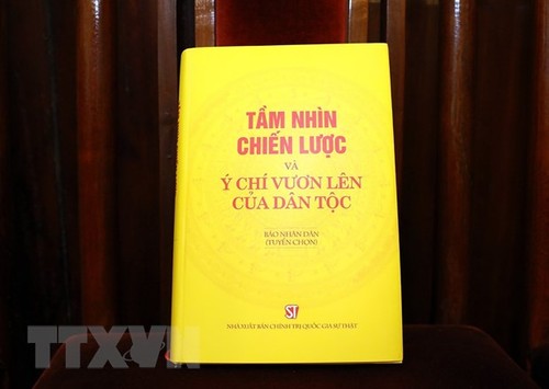 Presentan el libro “Visión estratégica y la voluntad de levantarse del pueblo” - ảnh 1