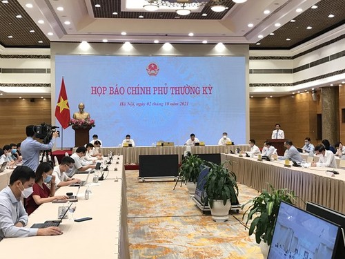 Vietnam determina dos escenarios para el crecimiento económico - ảnh 1