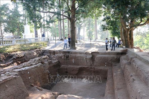 Vietnam aspira el reconocimiento de UNESCO a reliquia arqueológica Oc Eo como Patrimonio de la Humanidad - ảnh 1