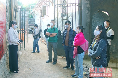 Turismo de Son La se recupera con fuerza tras la pandemia de covid-19 - ảnh 2