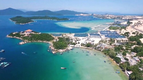 Ninh Thuan atrae inversiones por un desarrollo económico rápido y sostenible - ảnh 1