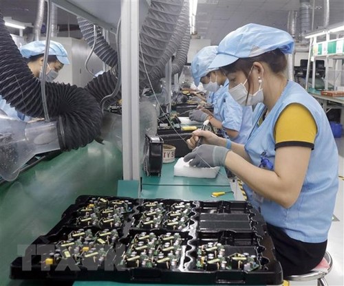 Vietnam promueve la atracción de inversiones extranjeras en el nuevo contexto - ảnh 1