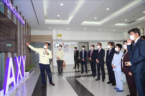 한국 언론: 한국, 베트남과의 관계 승격 희망 - ảnh 2