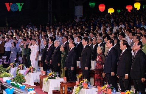 Le Premier ministre en déplacement dans la province de Quang Nam - ảnh 2