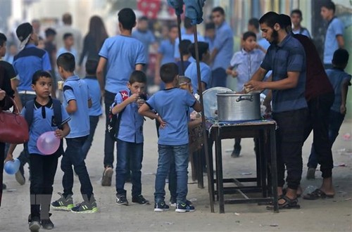 L’UE débloquera 40 millions d’euros supplémentaires pour l’UNRWA - ảnh 1