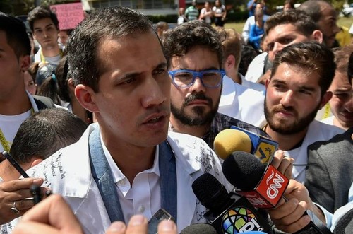 Venezuela : Juan Guaido, président autoproclamé, présente son plan pour le pays - ảnh 1