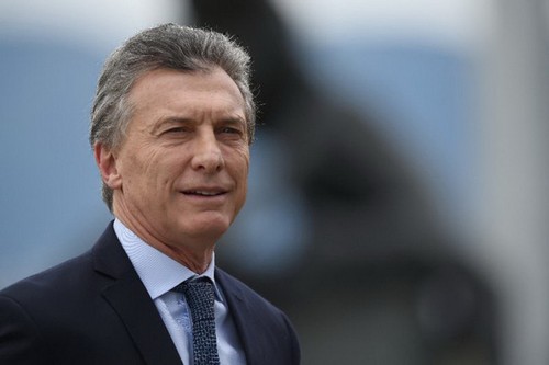 Le président argentin entame sa visite officielle au Vietnam - ảnh 1