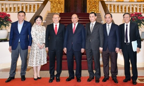 Nguyên Xuân Phúc reçoit Park Hang-seo, sélectionneur du Onze vietnamien - ảnh 2