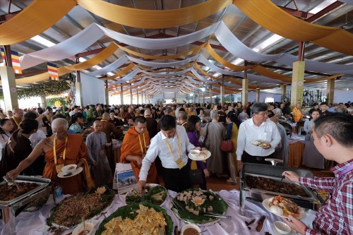 Vesak 2019: Les participants apprécient l’organisation du Vietnam - ảnh 1