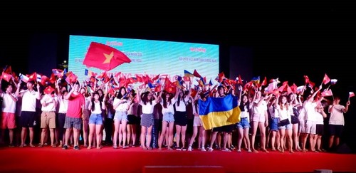 Camp d’été 2019: rencontre avec les jeunes de Quang Ngai - ảnh 1