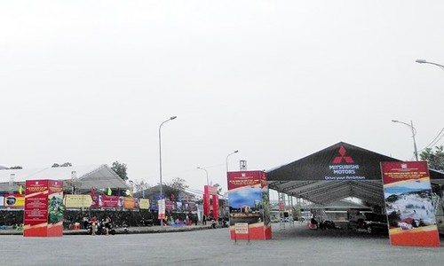 Ouverture du salon international du commerce Vietnam-Chine - ảnh 1