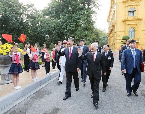 Messages de félicitations pour les 70 ans de l'établissement des relations diplomatiques Vietnam - Chine  - ảnh 1