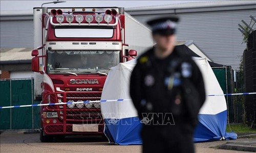 Le procès de l'affaire du camion charnier s'ouvre à Londres  - ảnh 1