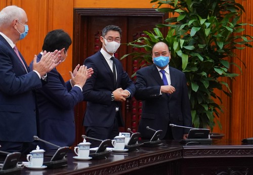 Nguyên Xuân Phuc rencontre l’ancien vice-Premier ministre allemand Philipp Rosler - ảnh 1