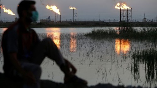 Pétrole : L’AIE réduit ses prévisions de demande face à l’explosion des cas de Covid - ảnh 1