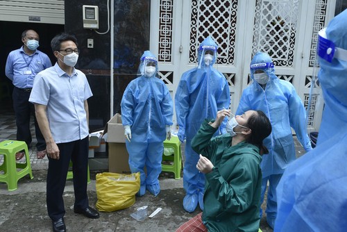 Hô Chi Minh-ville: la distanciation sociale  doit être strictement observée - ảnh 1