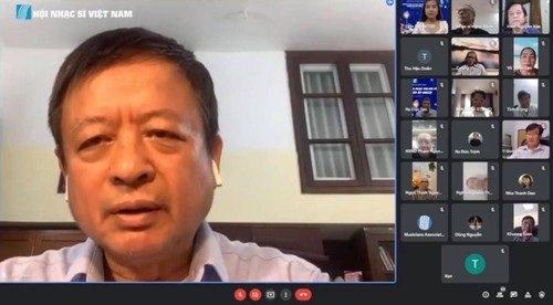 Journée de la musique vietnamienne: quand les chants étouffent la Covid - ảnh 1