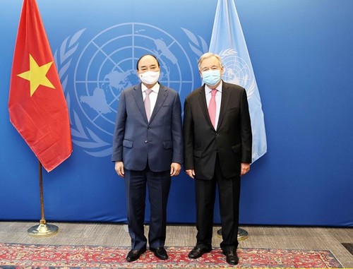 Nguyên Xuân Phuc rencontre Abdullah Shalid et Antonio Guterres - ảnh 1