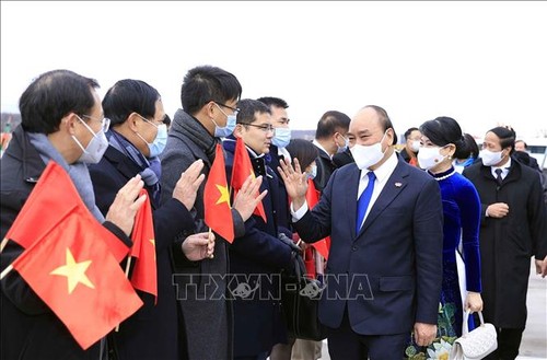 Nguyên Xuân Phuc termine sa visite en Suisse et part pour la Russie - ảnh 1