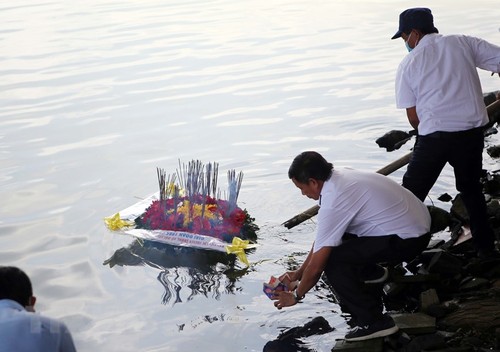 Hommage aux soldats tombés sur le récif Gac Ma - ảnh 1