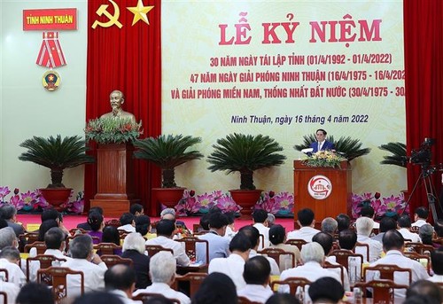 Pham Minh Chinh à la célébration des 30 ans de la fondation de la province de Ninh Thuân  - ảnh 1