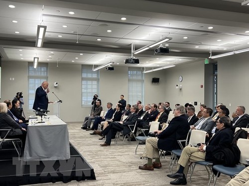 Table ronde sur les 50 ans des Accords de Paris à Washington - ảnh 1