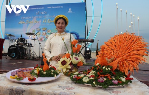 Inauguration d’une série de festivités dans l’ensemble du pays - ảnh 2