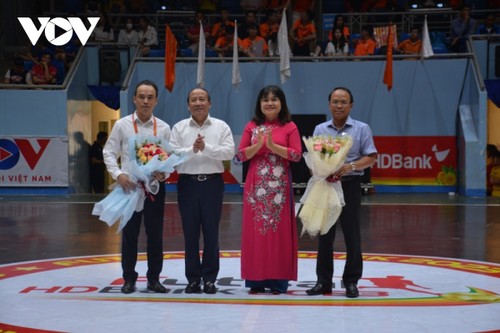 Futsal: coup d’envoi du championnat pour les étudiants des Hauts plateaux du Centre de 2023 - ảnh 1