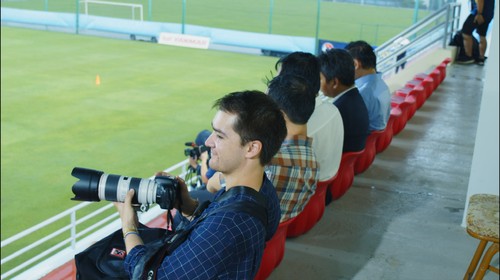 «The symphony wins», le nouveau film de François Bibonne qui croise sport et musique traditionnelle du Vietnam - ảnh 3