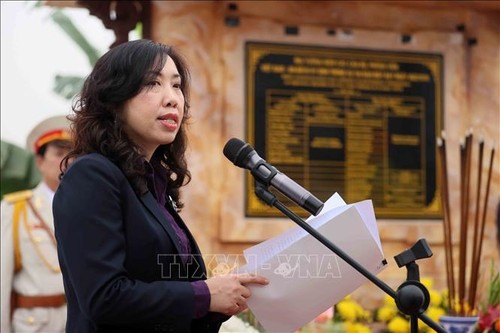 Cérémonie en hommage aux journalistes vietnamiens et algériens tombés en 1974 - ảnh 1