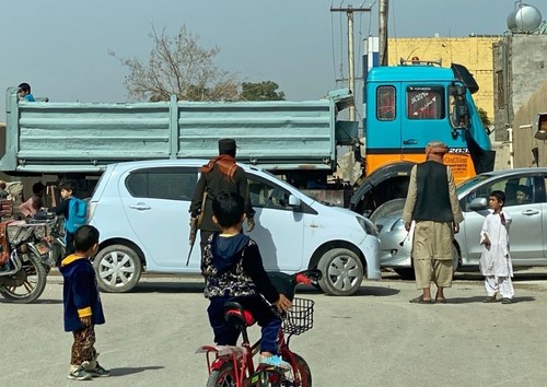 L'EI revendique une attaque meurtrière contre des touristes chrétiens en Afghanistan - ảnh 1