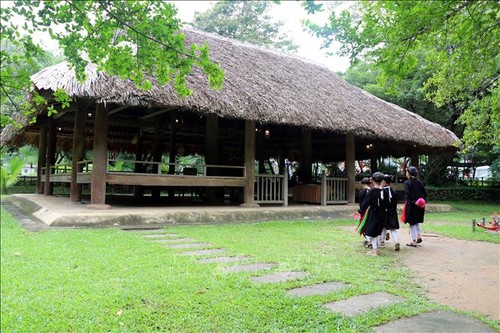 Le district de Son Duong célèbre le 79e anniversaire de la Révolution d’août et la Fête nationale du Vietnam - ảnh 1