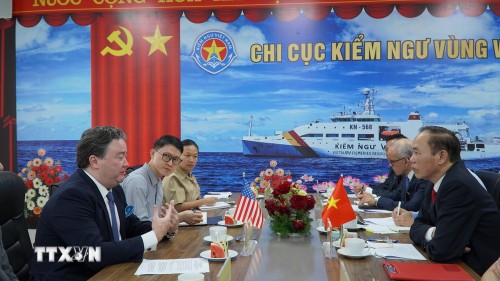 Surveillance maritime: les États-Unis proposent une aide de 12,5 millions de dollars au Vietnam - ảnh 1