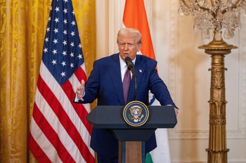 Donald Trump lance la dissolution du ministère de l’Éducation américain - ảnh 1