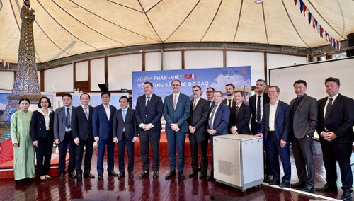 Vietnam - France: une coopération renforcée pour un réseau ferroviaire à grande vitesse durable - ảnh 4