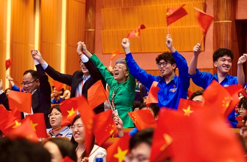 Vietnam-Chine: Clôture de la 24e rencontre d’amitié des jeunes à Ha Long - ảnh 1