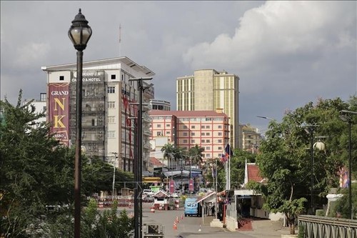 Le Cambodge appelle à un «cessez-le-feu immédiat» avec la Thaïlande - ảnh 1