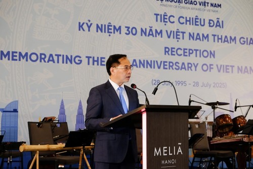 Trois décennies d’ASEAN: Hanoï réaffirme son engagement régional - ảnh 1