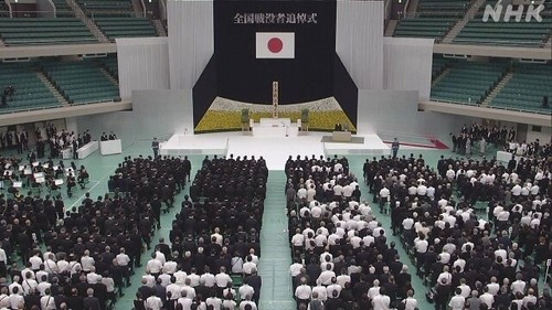 Le Japon commémore le 80ᵉ anniversaire de la fin de la Seconde Guerre mondiale - ảnh 1