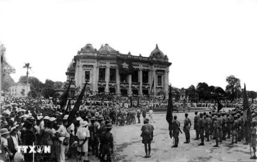 De l’ère de l’indépendance et de la liberté à celle de l’essor de la nation - ảnh 1