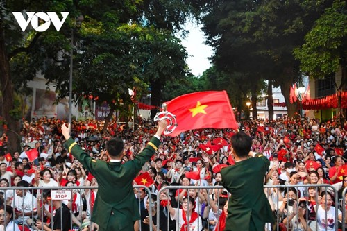Les Vietnamiens célèbrent avec ferveur et fierté la Fête de l’Indépendance - ảnh 3