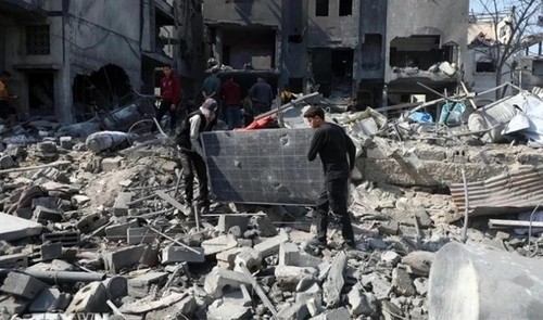 Gaza: 53 morts dans la poursuite des bombardements israéliens - ảnh 1