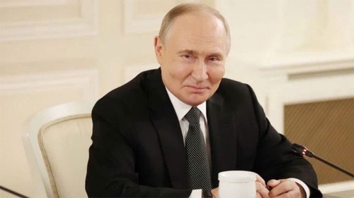 Le président russe a convié son homologue ukrainien à Moscou  - ảnh 1